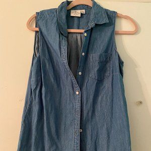 St. John's Bay Sleeveless Button Up Top